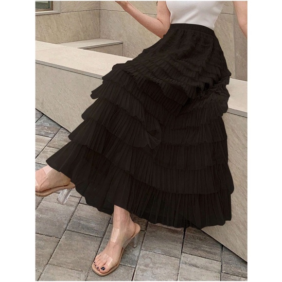 Luxe Mesh Layered Evening Flowy Maxi Skirt - Picture 7 of 13